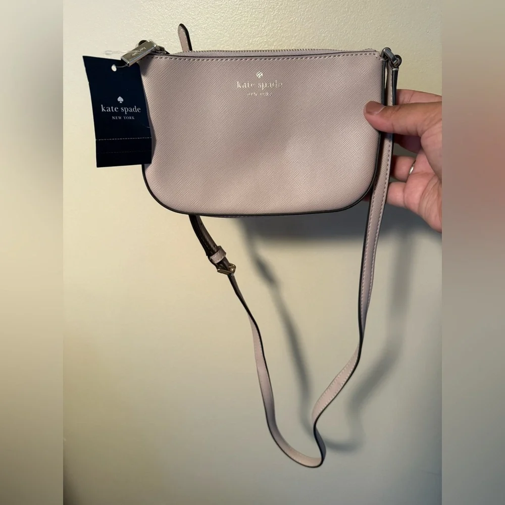 Kate Spade Schuyler Small Crossbody Warm Beige‎ Leather Bag KE702 $249 K